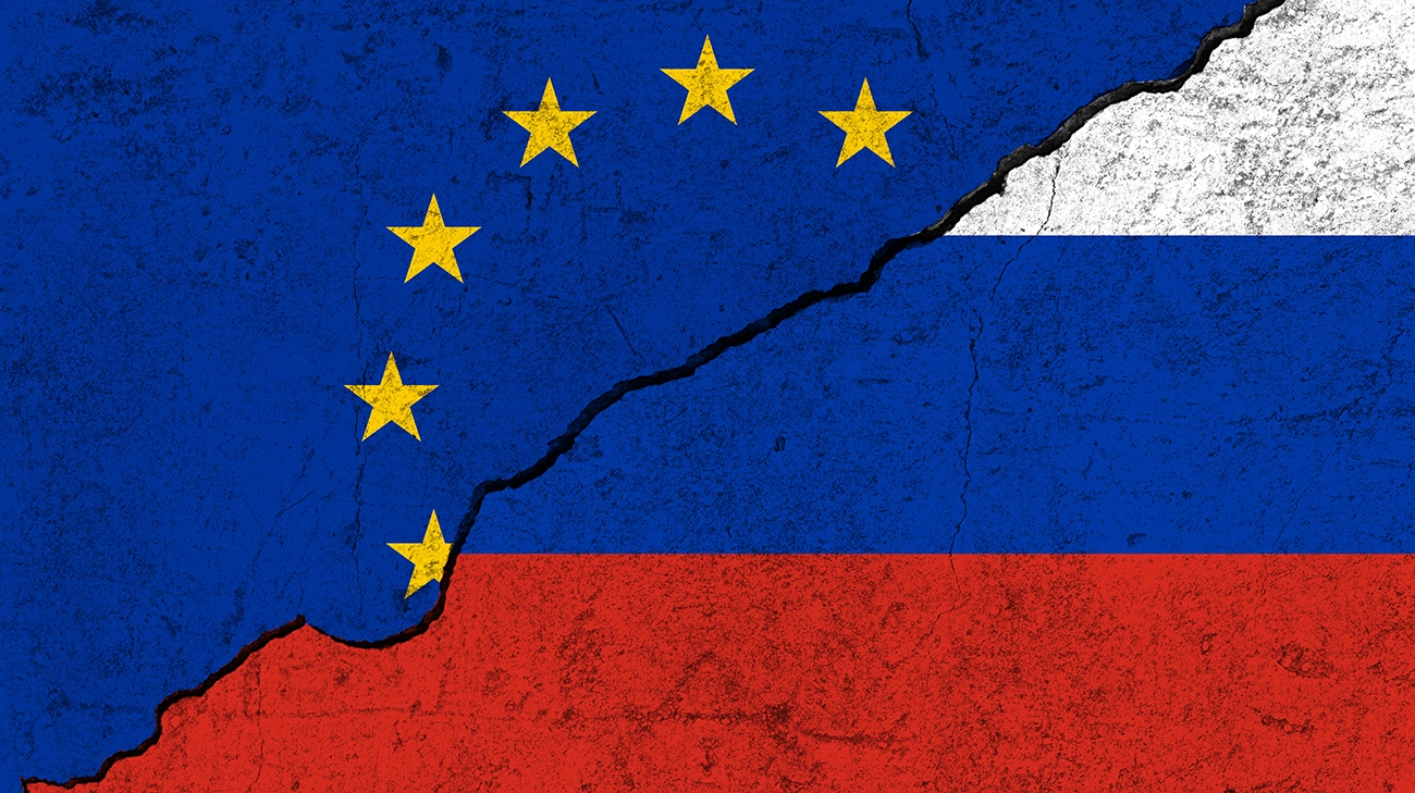 Brussels set to tighten visa rules for Russians, says Politico