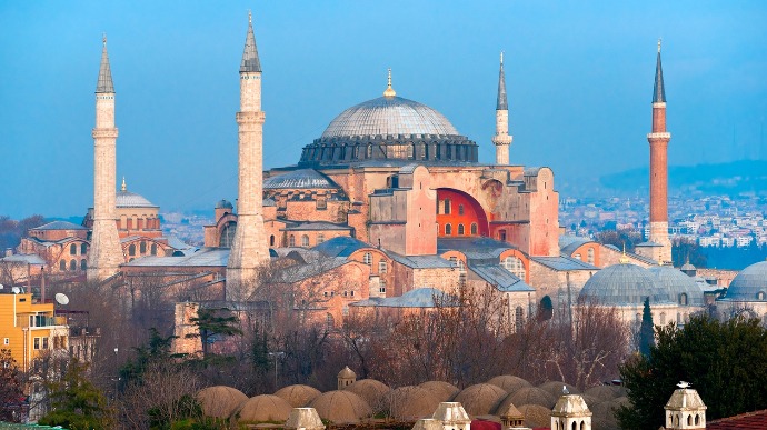В ЕС прокомментировали возвращение собору Святой Софии статуса мечети