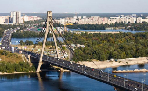 Киевсовет переименовал Московский мост