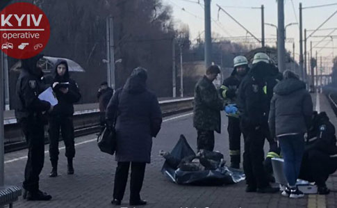 На станции в Киеве нашли мертвым мужчину