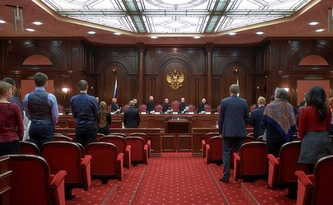 Луценко: Суддям КС РФ повідомлено про підозру щодо окупації Криму