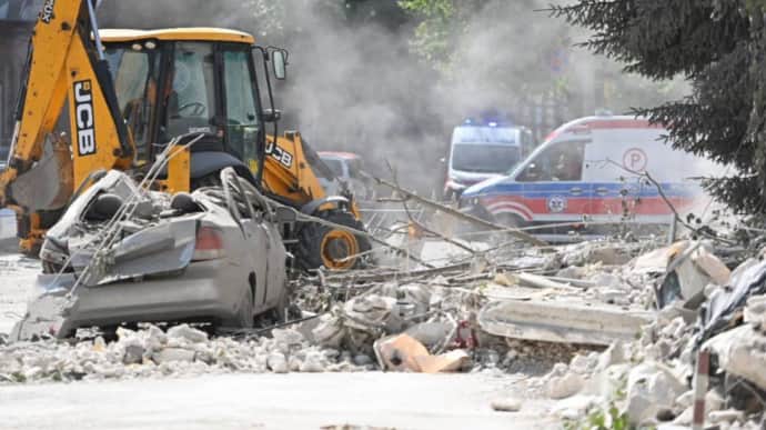 Number of casualties in Russian attack on central Kharkiv rises to 8, including newborn – photos, video