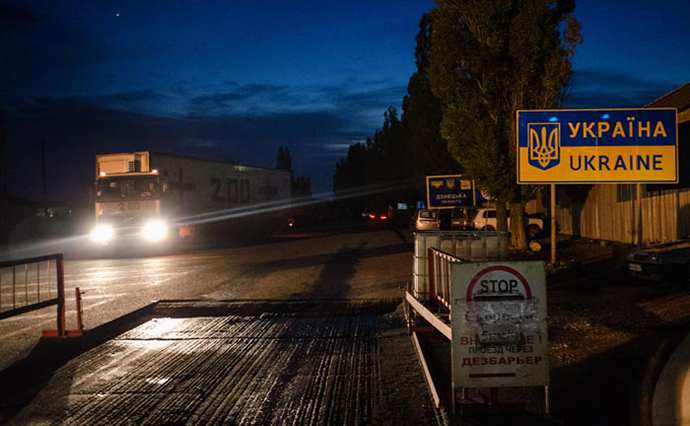 ОБСЄ: понад 20 машин з написом вантаж 200 перетнули кордон з РФ
