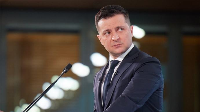 Зеленський виграє в опонентів перший тур президентських виборів – КМІС