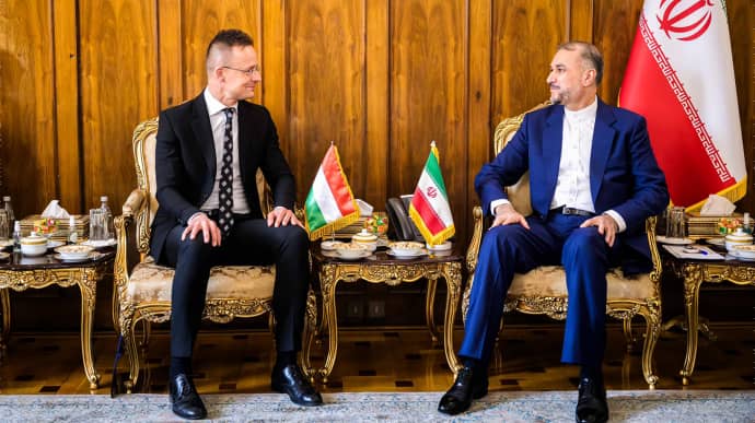 Hungarian foreign minister visiting Iran for trade negotiations forgot that Tehran supplies Russia with weapons