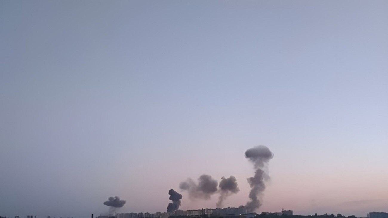 Russian missiles hit Dnipro, fire breaks out
