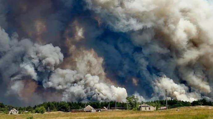 ОБСЕ помогла согласовать с боевиками “тишину” для тушения пожаров на Донбассе