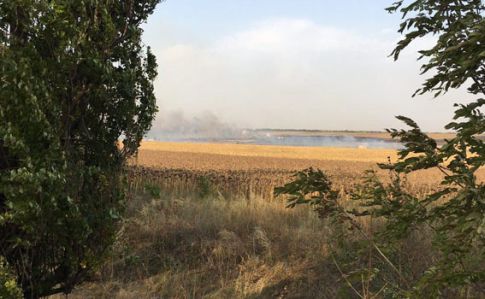 В Донецкой области загорелся военный склад: служащих эвакуируют