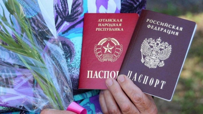  Deportees are forced with threats to accept citizenship of occupied territory of the Luhansk region - Ukrainian Intelligence