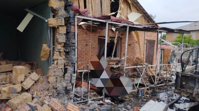 Russians target private house in Zaporizhzhia Oblast, married couple killed