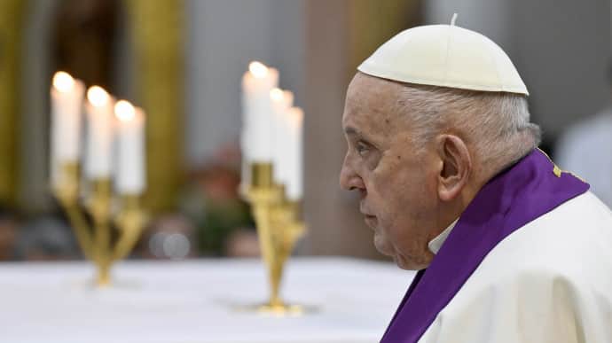 Vatican clarifies Pope's words: Not surrender, but negotiations