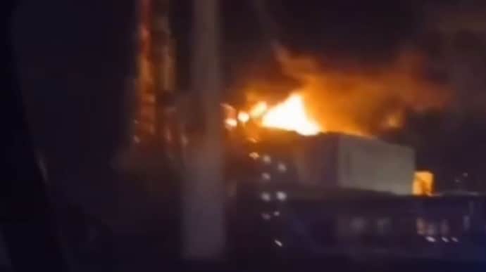Нефтеперерабатывающий завод в Волгограде атаковали беспилотники СБУ - источник