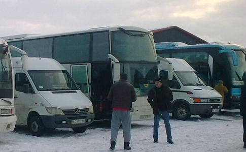 На Волыни на встречу с Порошенко людей свозили автобусами – ОПОРА 