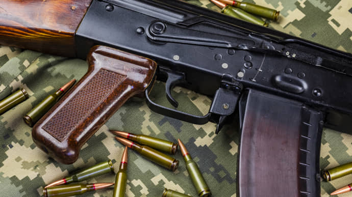 На Николаевщине военный застрелил командира, а потом застрелился сам