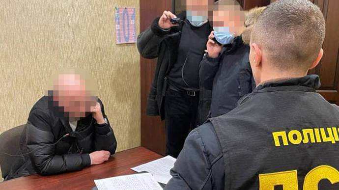 Задержали замдиректора Украэроруха: подозревают в мошенничестве на $100 тысяч 