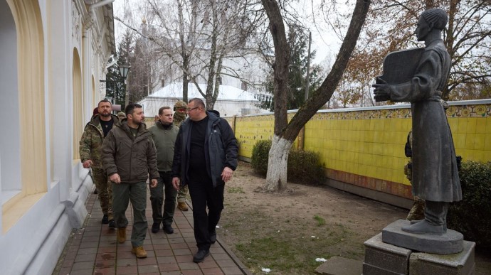 Occupiers will never catch us: Zelenskyy visits museum of Ukrainian philosopher Hryhorii Skovoroda