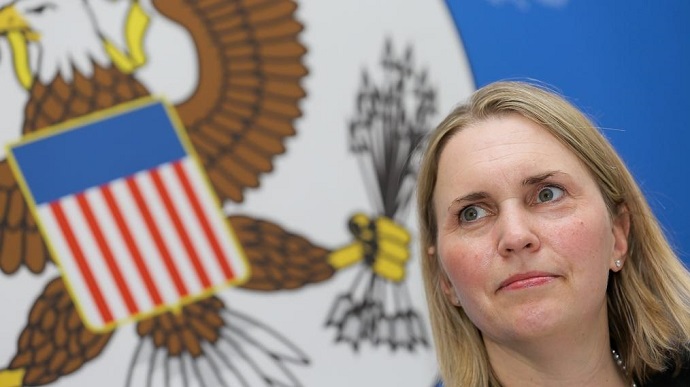 Сенат США одноголосно затвердив Бріджит Брінк на посаду посла в Україні