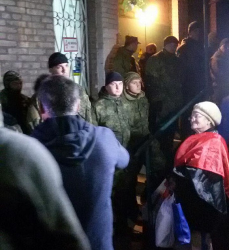В міліції заявили, що "стежать за порядком" біля типографії Ахметова - фото 1