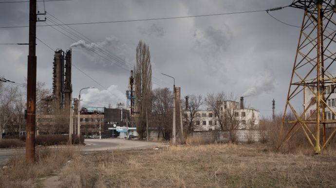 Sievierodonetsk: Civilians refuse to evacuate from Azot chemical plant
