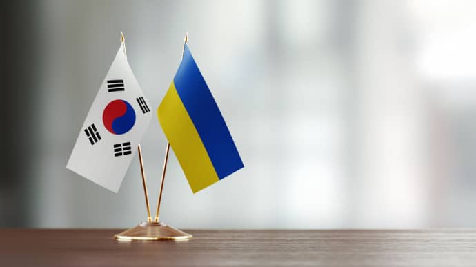 Ukraine receives first $100 million in aid from South Korea