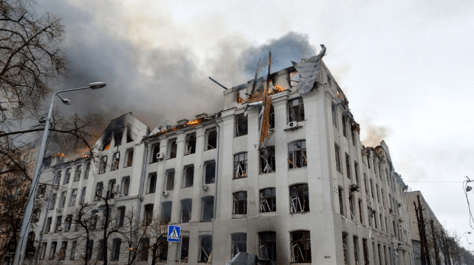Amnesty International: Россияне обстреливали Харьков запрещенными боеприпасами