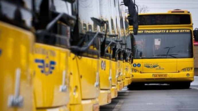 С субботы Киевщина закроет общественный транспорт для невакцинированных