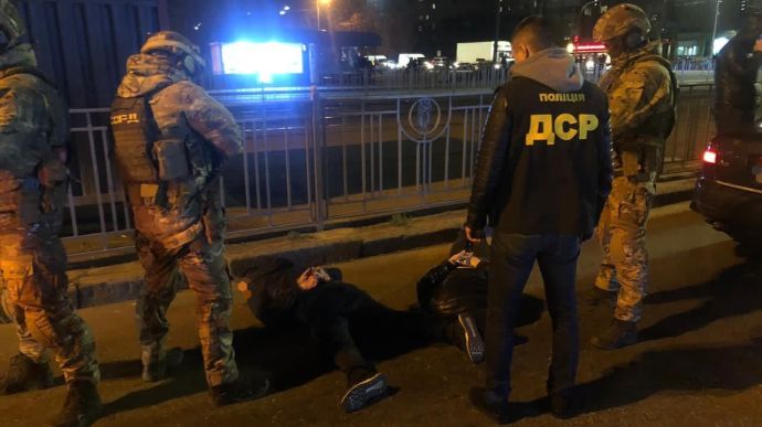 В Киеве задержали заказчиков похищения лидера цыганской общины Харькова