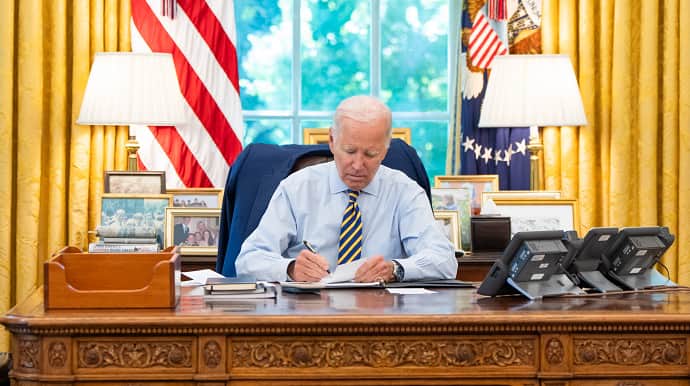 Biden and Congress leaders discuss strategic consequences of inaction