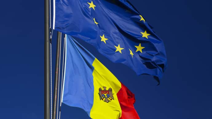 Moldova's referendum supports EU movement by narrow margin