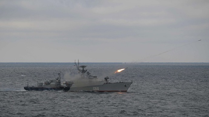 РФ удвічі збільшила кількість ракетоносіїв у Чорному морі – ОК Південь
