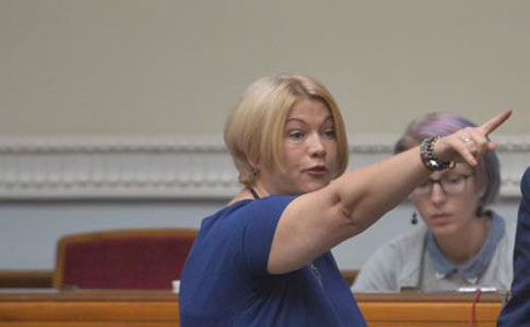 Геращенко: Зеленые человечки захватывают украинский парламент
