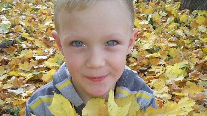 Вбивство 5-річного хлопчика: у підозрюваного COVID, продовження арешту під загрозою