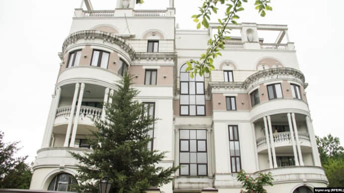 Occupiers sell Ukrainian First Lady's Crimean apartment
