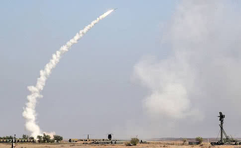 Израиль нанес удар по силам ХАМАС в ответ на запуск ракет