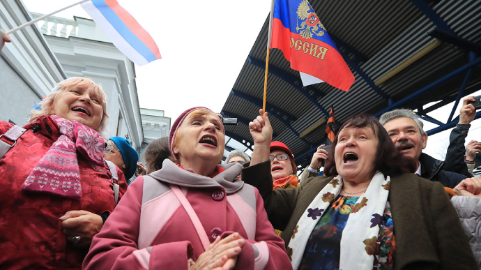 75% россиян считают вероятной войну с Украиной – социология