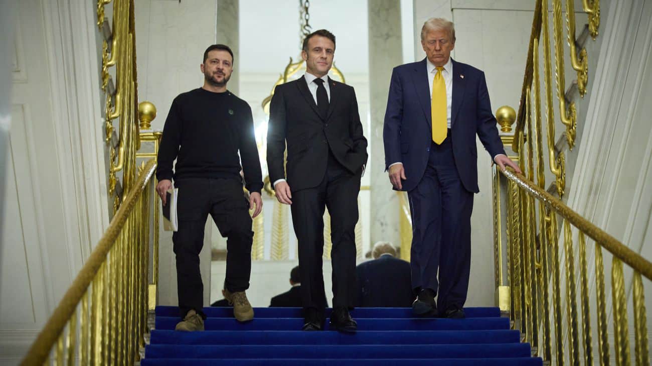 Zelenskyy after meeting with Trump and Macron: Peace through strength is possible – video