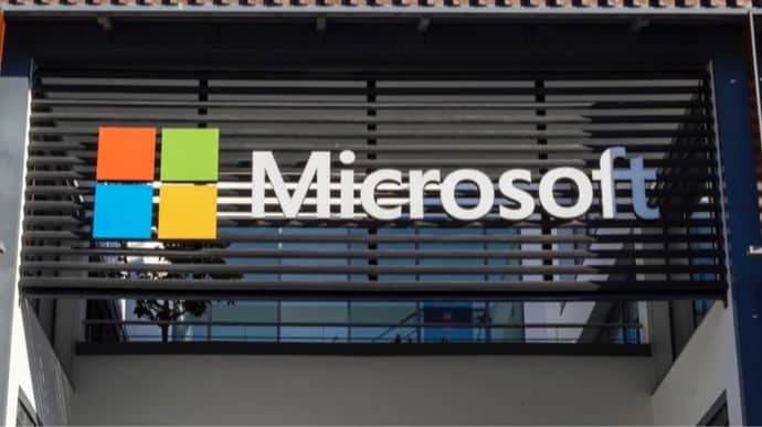 Microsoft to continue supporting Ukraine in 2025 by providing free cloud services