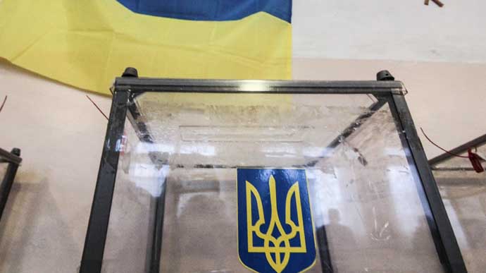 Большинство украинцев не знают, по какой системе пройдут выборы, треть – не знает когда