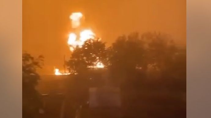 Fuel tanks burn in occupied Shakhtarsk