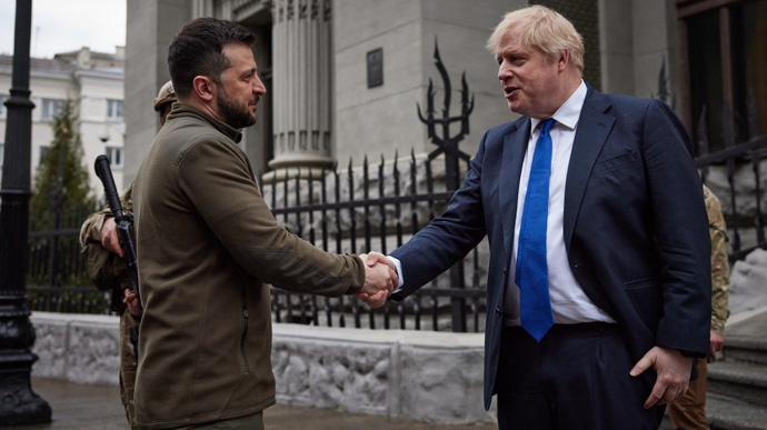 Zelenskyy has final round-up conversation with Johnson