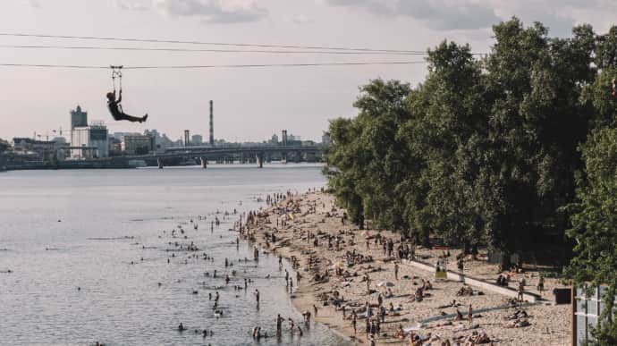 В четверг в столице будет сухо и жара до 34°