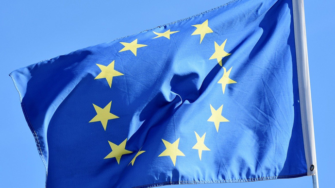 ЄС схвалив угоду про передачу Україні засекреченої інформації - Bloomberg