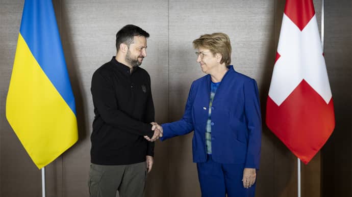 Zelenskyy arrives at Peace Summit, meets with Swiss president – photo