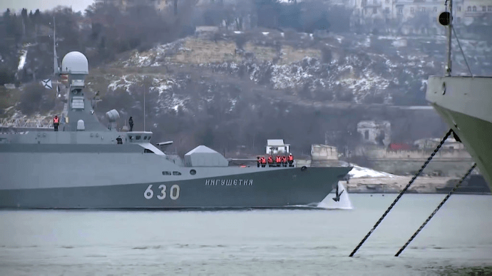 Чорне море: Росія збільшила корабельне угруповання до 10 одиниць