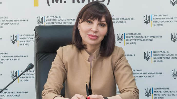 Верховний суд вернув на посаду чиновницю з паспортом РФ: Мін'юст проти