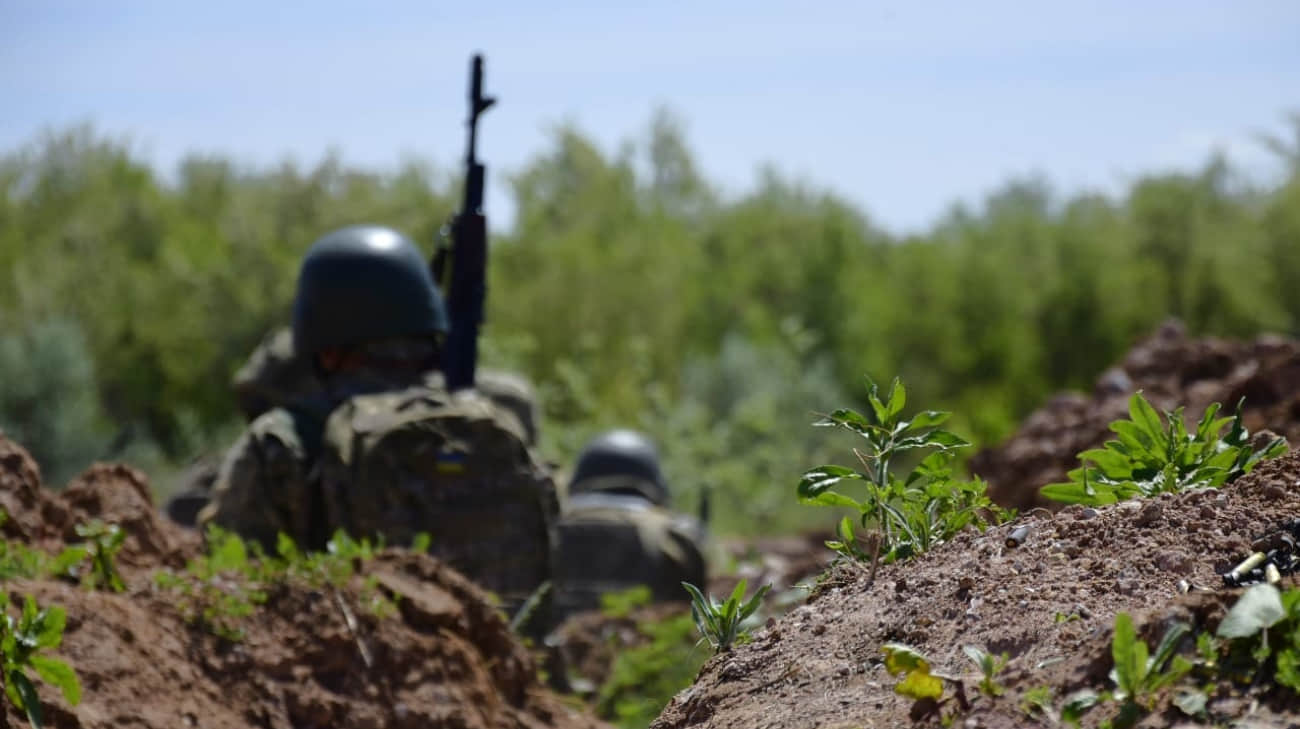 Russians lose over 1,300 soldiers amid offensive operations in Kharkiv Oblast