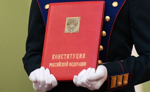 Россия проведет народное голосование за Конституцию в день рождения Ленина