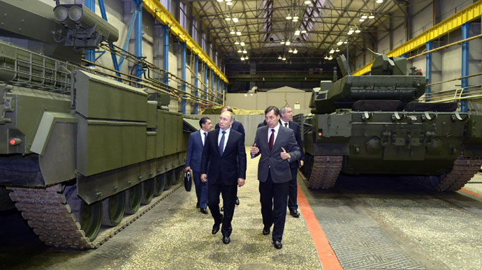 Британская разведка заявила о проблемах с военно-промышленным производством РФ