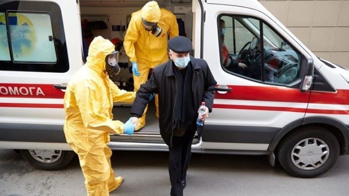 В Киеве за сутки более 300 случаев коронавируса, 11 человек умерли