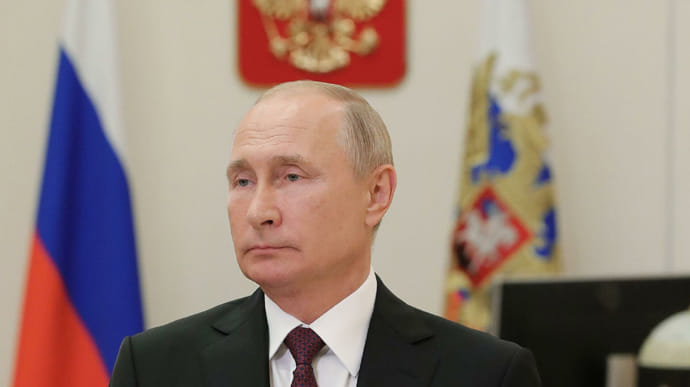 Путін вважає безпрецедентним зовнішній тиск на Білорусь